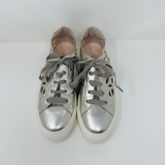 New AGL Mandi Cut Out Sneaker In Platinum Sz 39 - Picture 9 of 14
